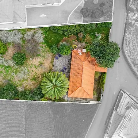 Casa Jardim * Prazeres